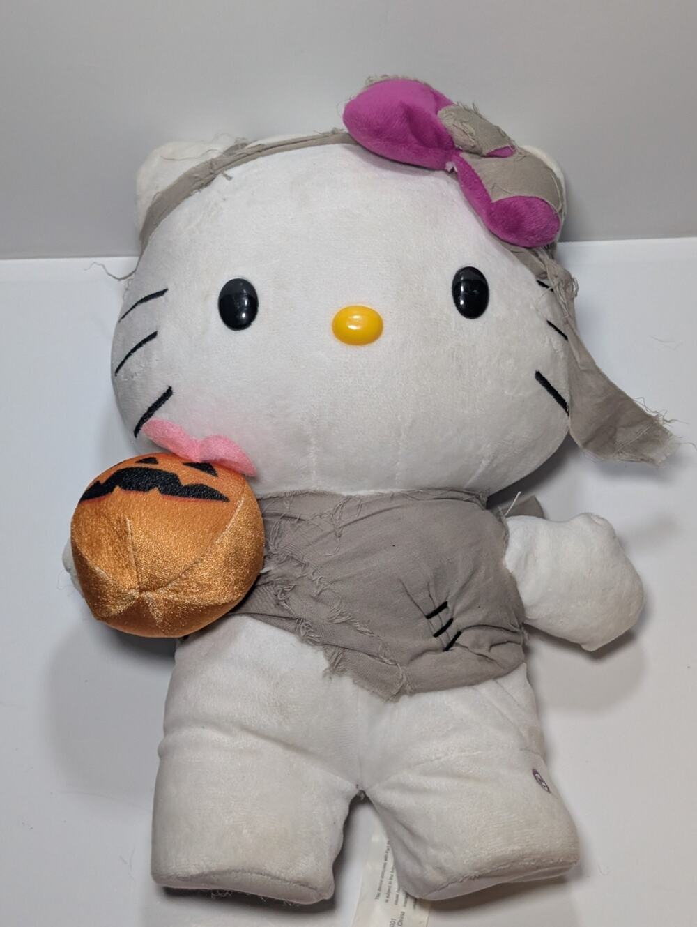Hello Kitty Halloween Mummy Pumpkin Animated Plush Gemmy 2023 Works Sanrio